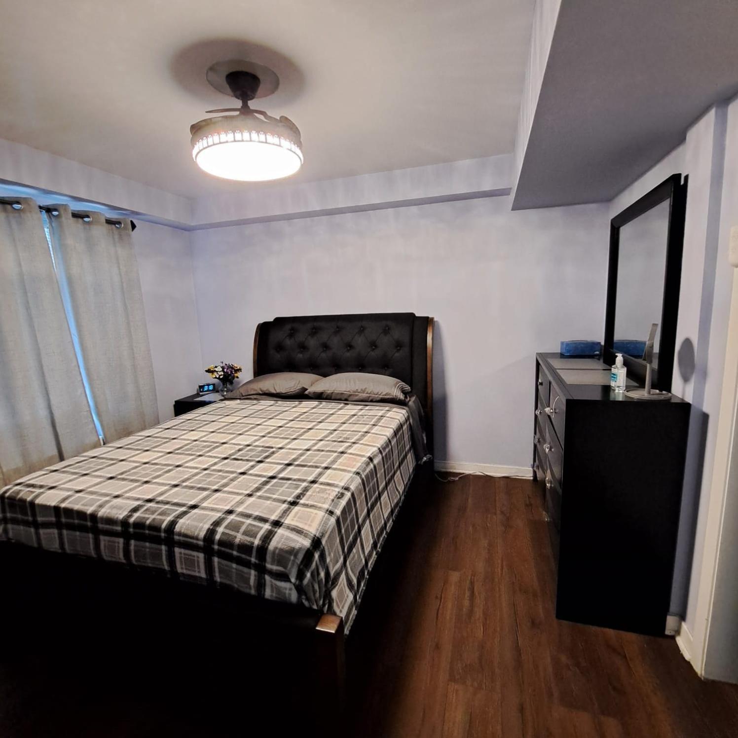 שיקגו Granville Appartment מראה חיצוני תמונה